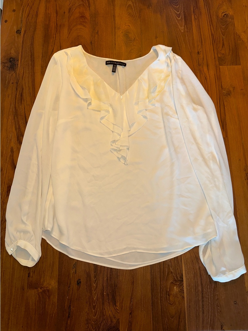 White House Black Market White Ruffle V-Neck Long Sleeve Blouse Size 10